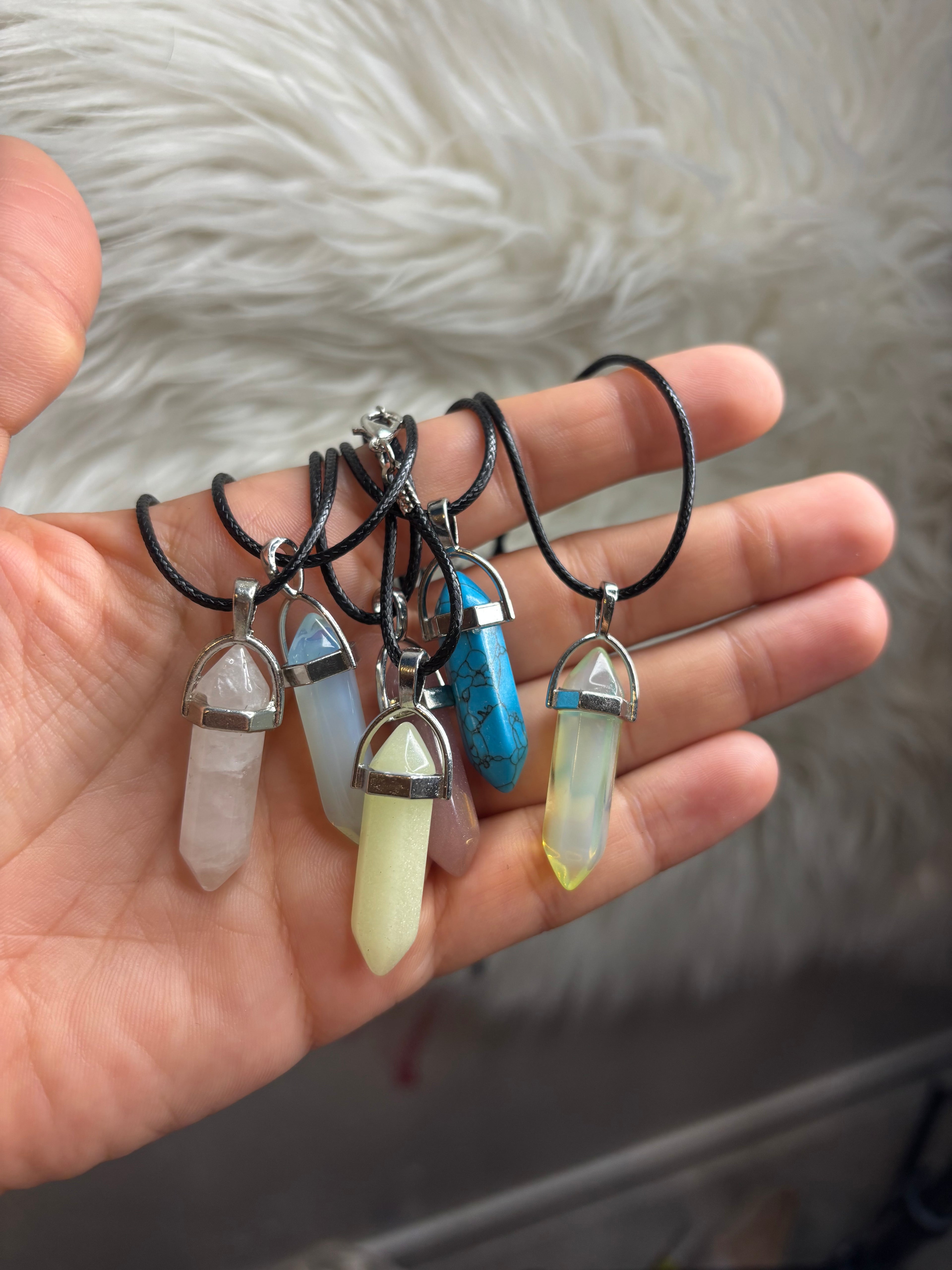 Random crystal necklace