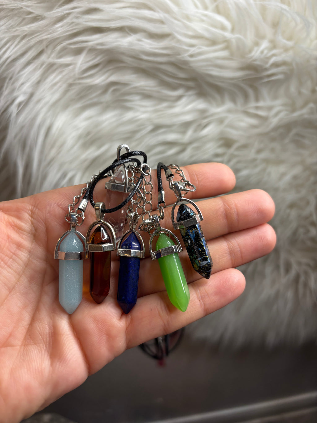 Random crystal necklace